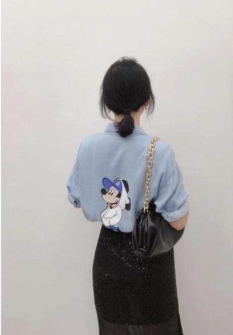 牛仔衬衫