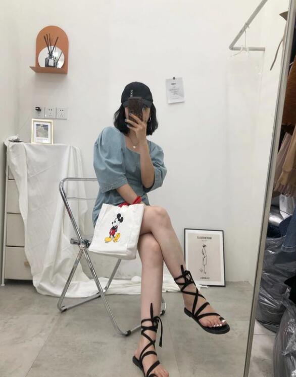 牛仔连衣裙